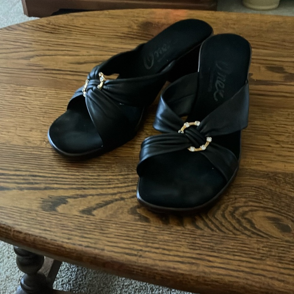 Onex slides